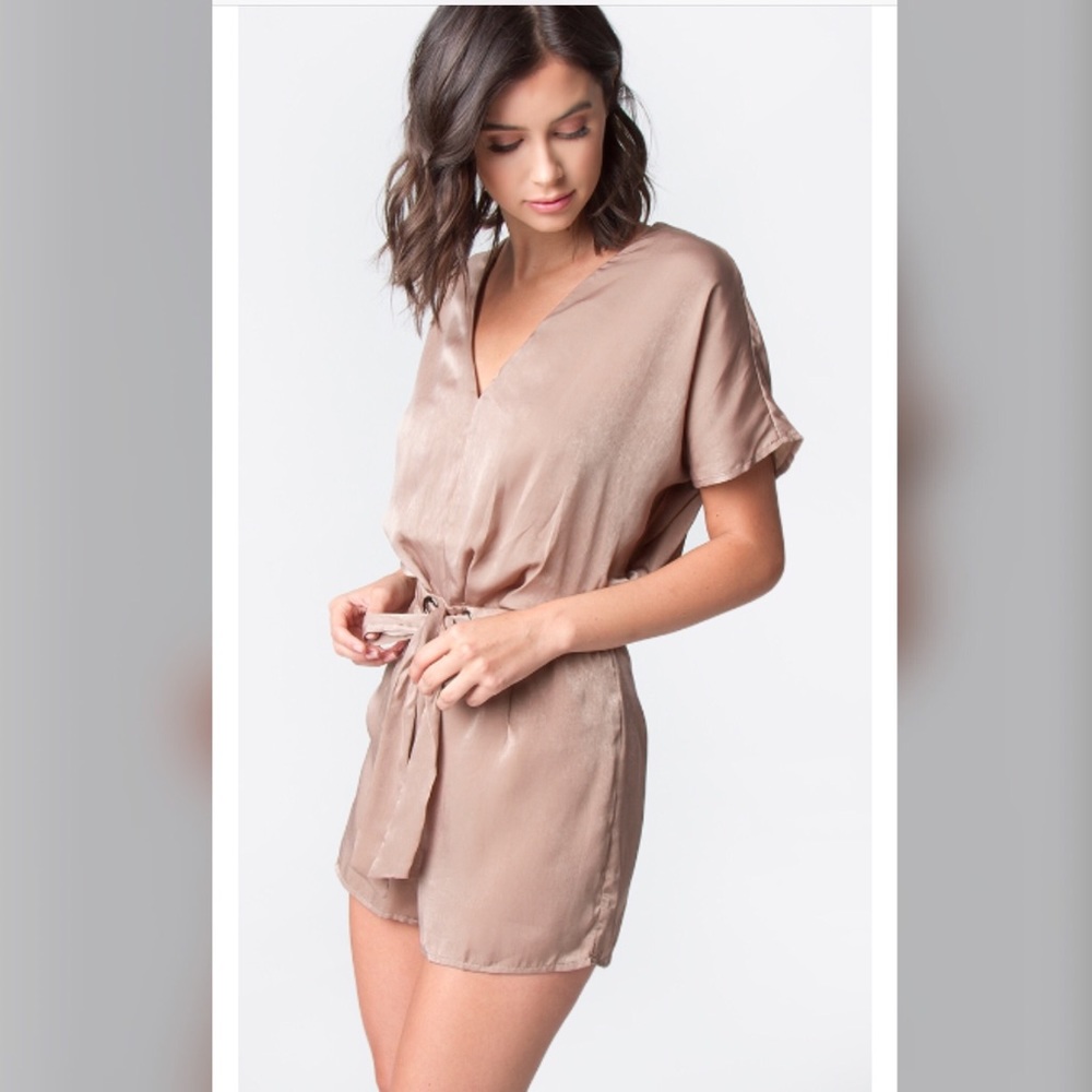 Gold Tie Romper - Picture 3 of 3